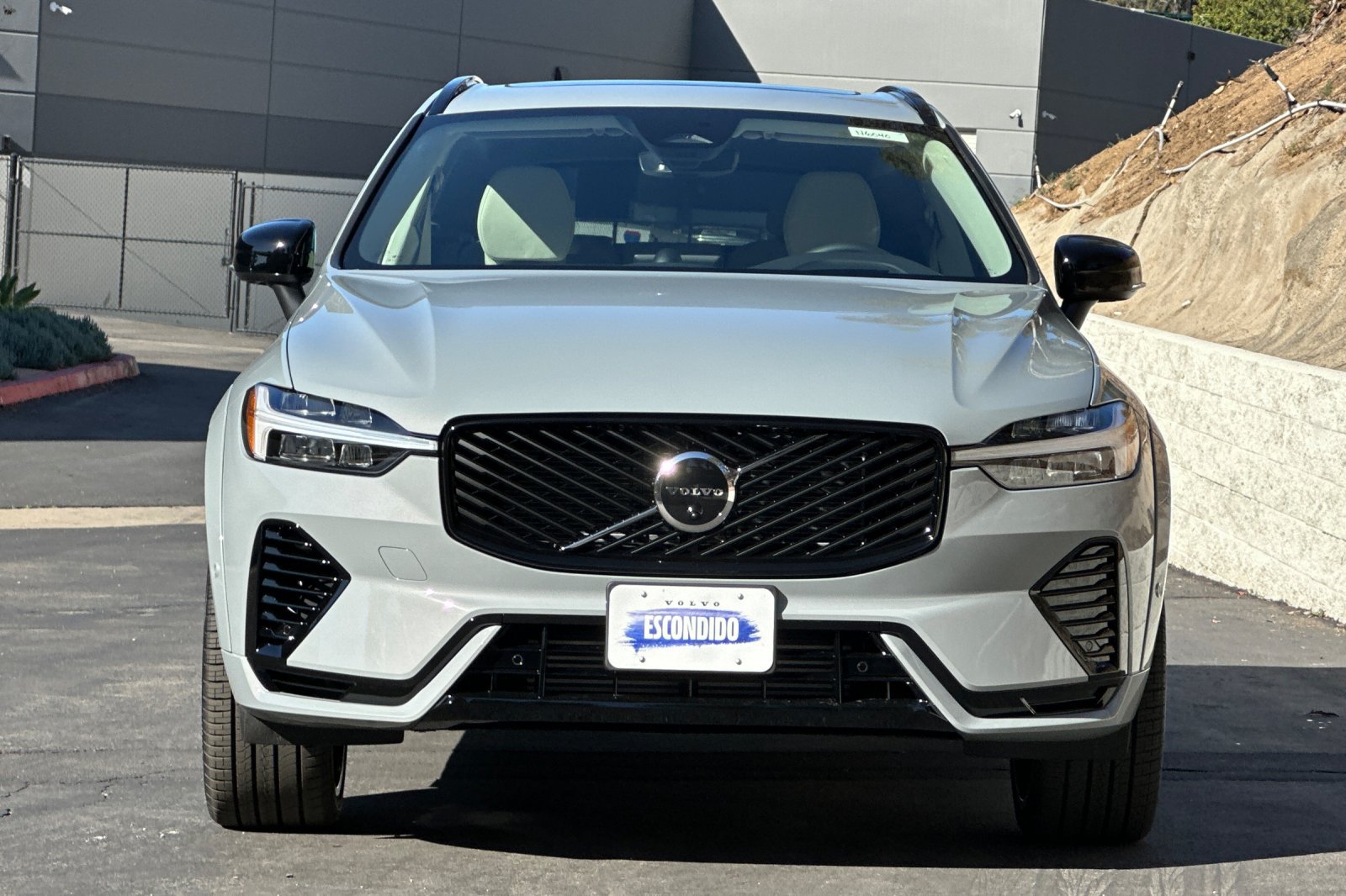 New 2026 Volvo XC60 T8 Ultra AWD/4WD image 6