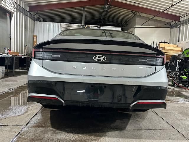 Used 2025 Hyundai Sonata SEL FWD image 4