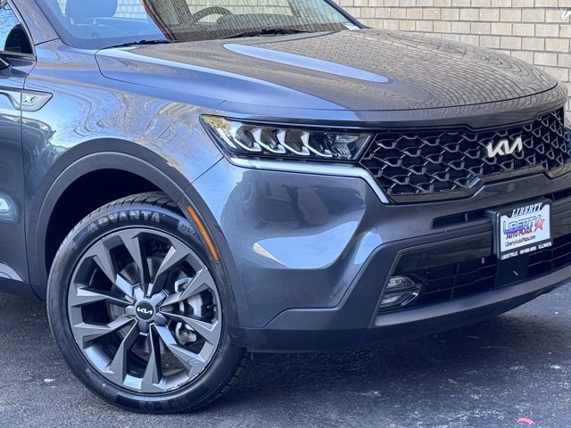 Used 2023 Kia Sorento X-Line EX image 3
