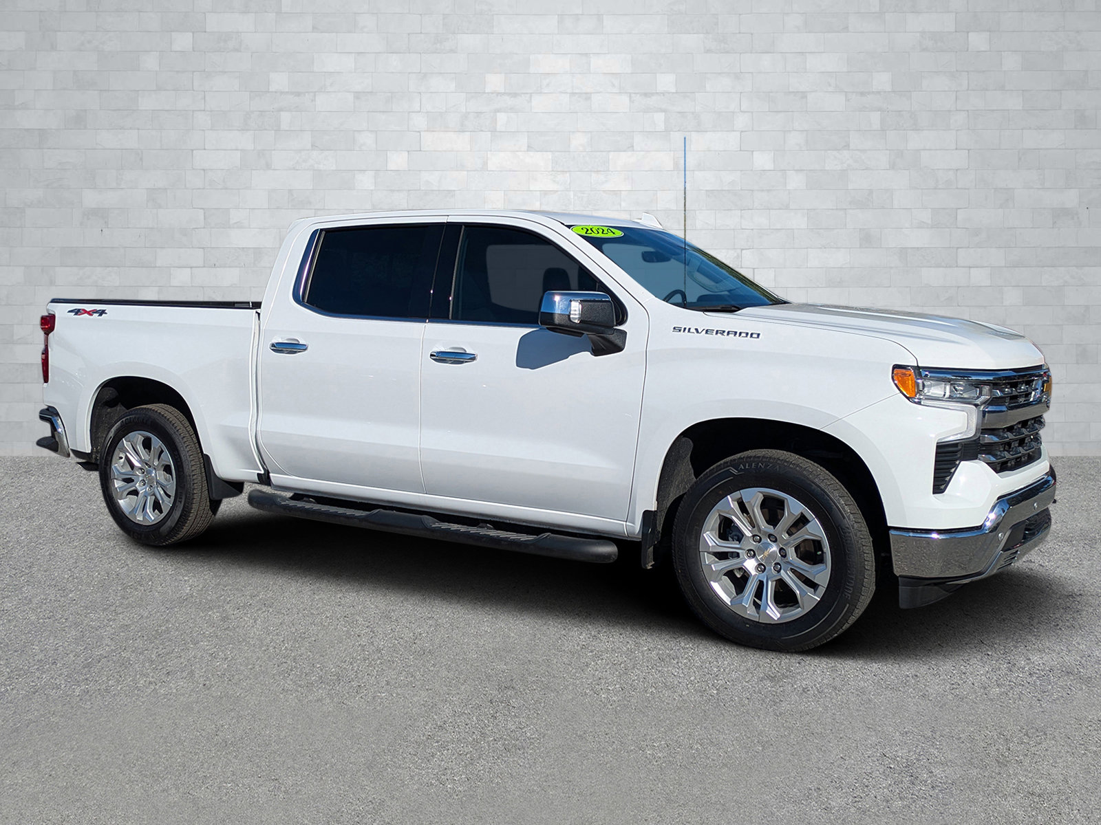 Used 2024 Chevrolet Silverado 1500 LTZ w/ Technology Package image 1