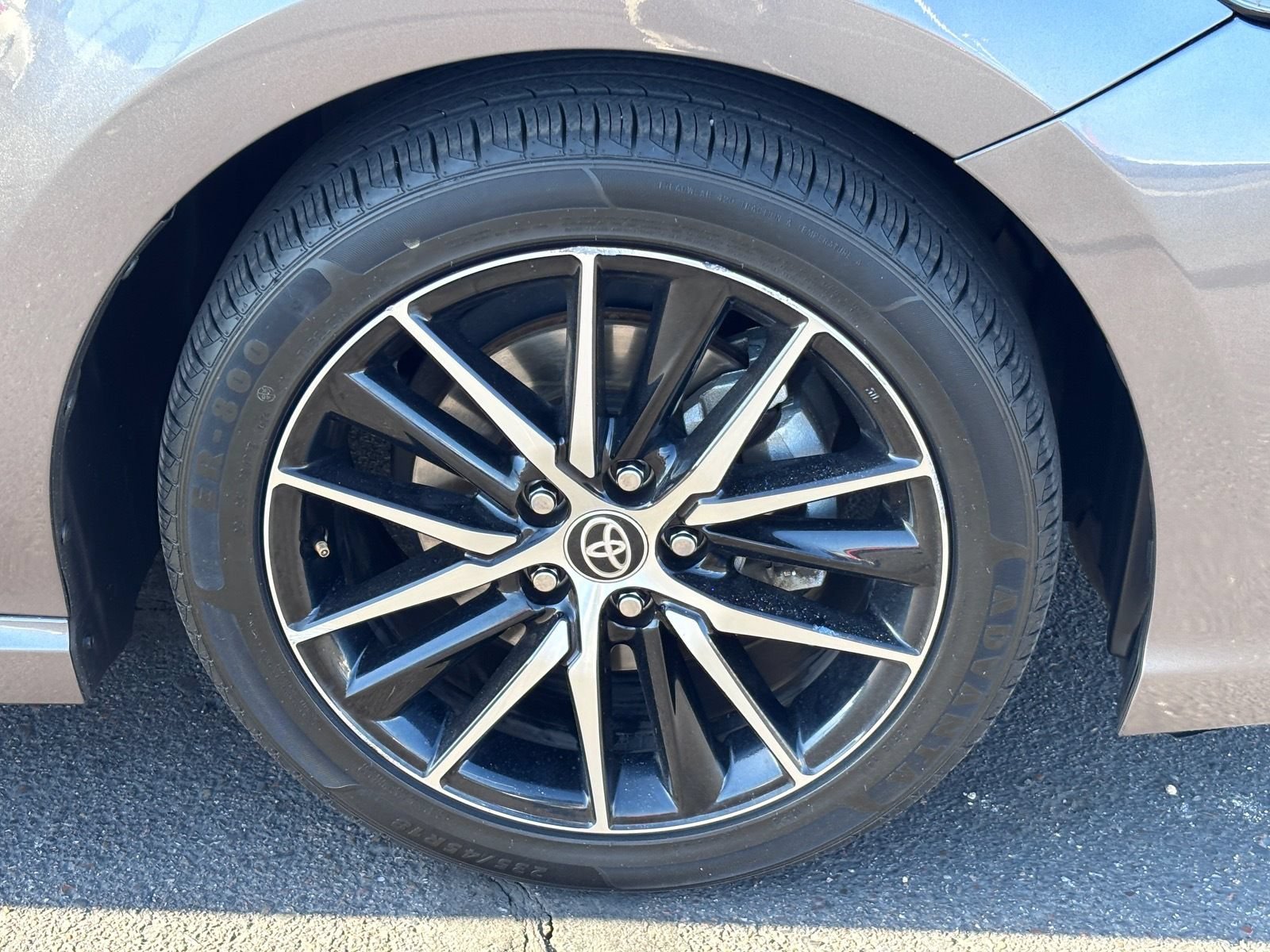 Used 2024 Toyota Camry SE FWD image 11