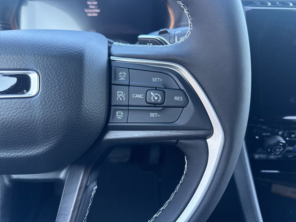 New 2025 Jeep Grand Cherokee Limited image 19