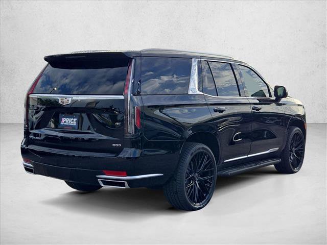 Used 2024 Cadillac Escalade Luxury RWD image 5