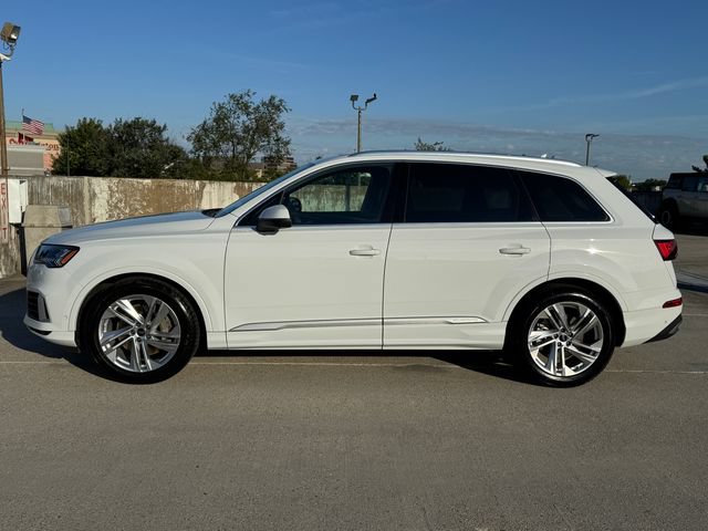 Used 2023 Audi Q7 3.0T Prestige w/ Prestige Package AWD/4WD image 8