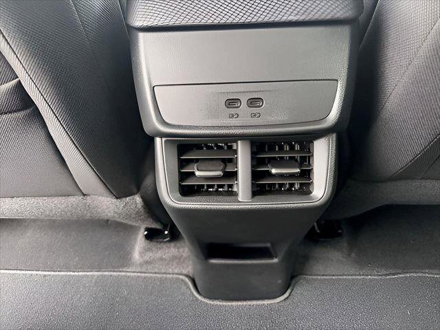 New 2025 Chevrolet Equinox LT w/ Safety and Technology Package image 18