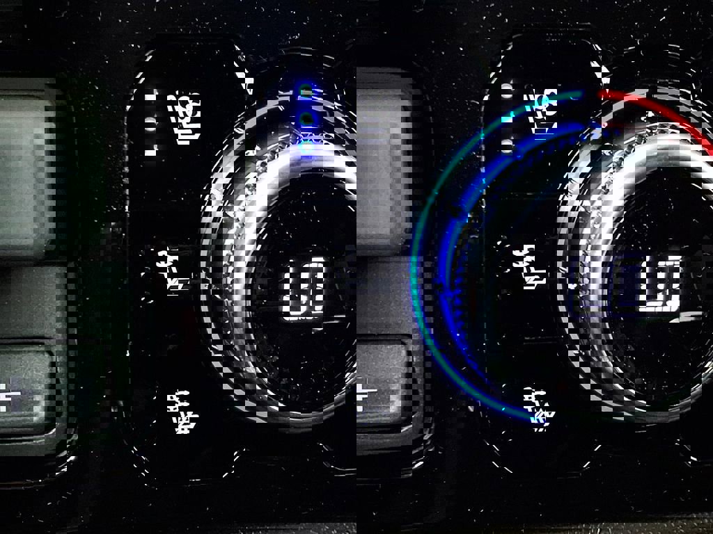 New 2026 GMC Sierra 1500 SLT image 37