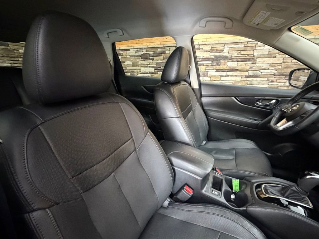 Used 2019 Nissan Rogue SL image 15