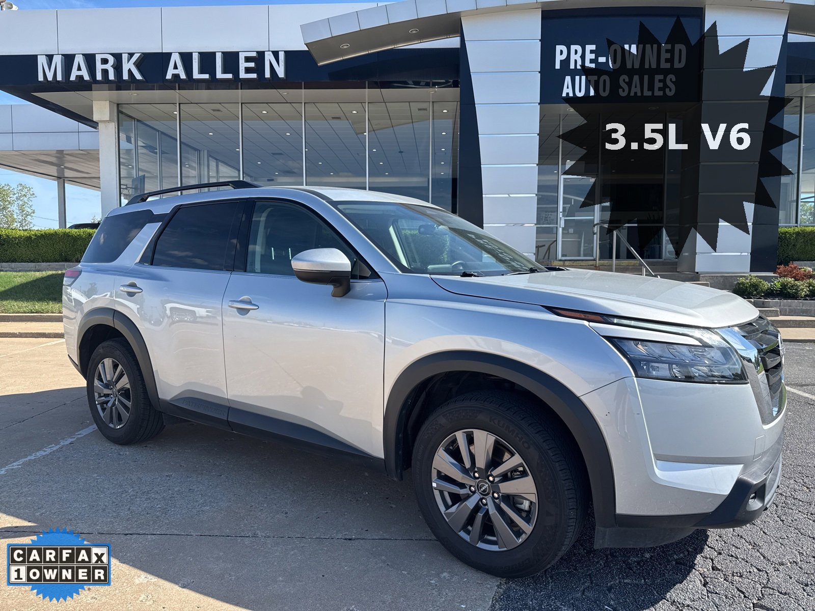 Used 2025 Nissan Pathfinder SV