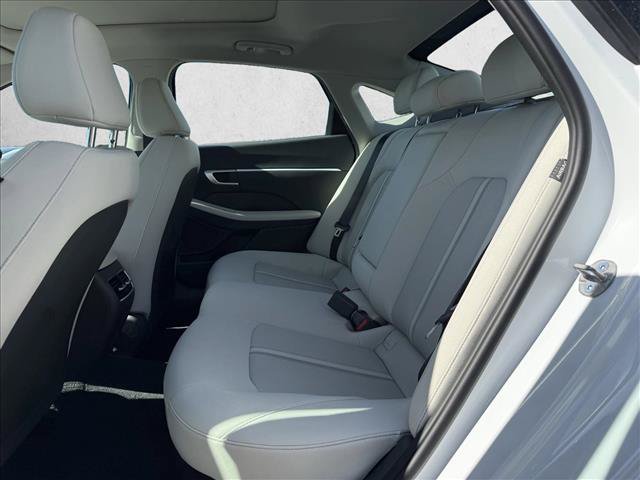 New 2026 Hyundai Sonata SEL FWD image 12