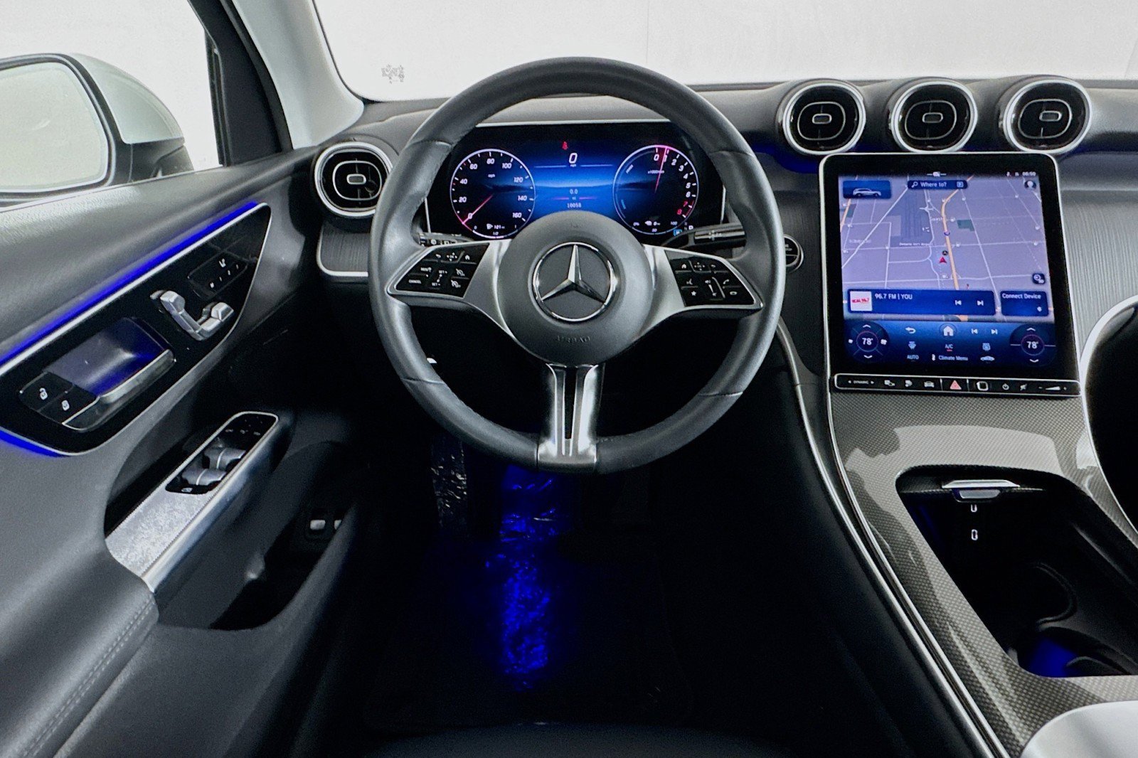 Certified 2025 Mercedes-Benz GLC 350e 4MATIC image 6