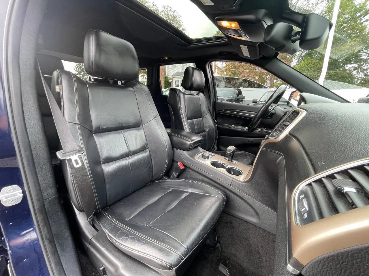 Used 2015 Jeep Grand Cherokee Limited image 34