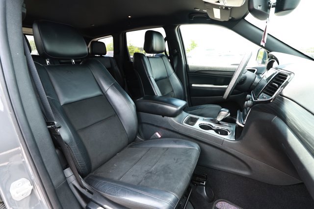 Used 2019 Jeep Grand Cherokee Altitude RWD image 26
