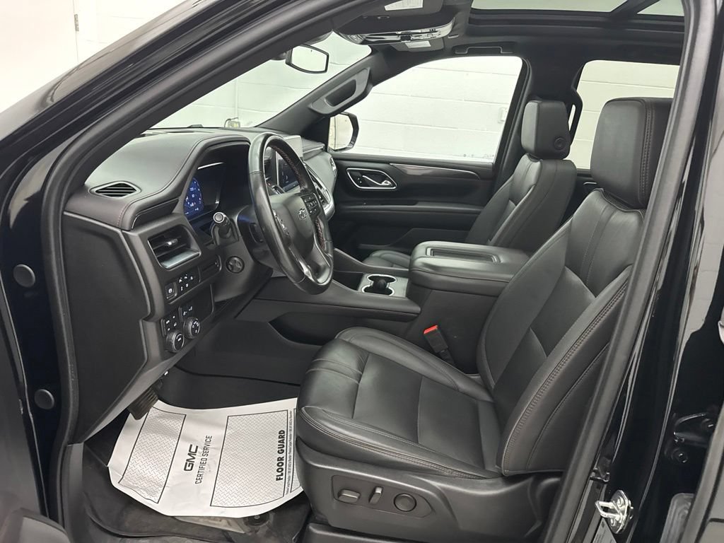 Used 2024 Chevrolet Tahoe RST w/ Luxury Package AWD/4WD image 22