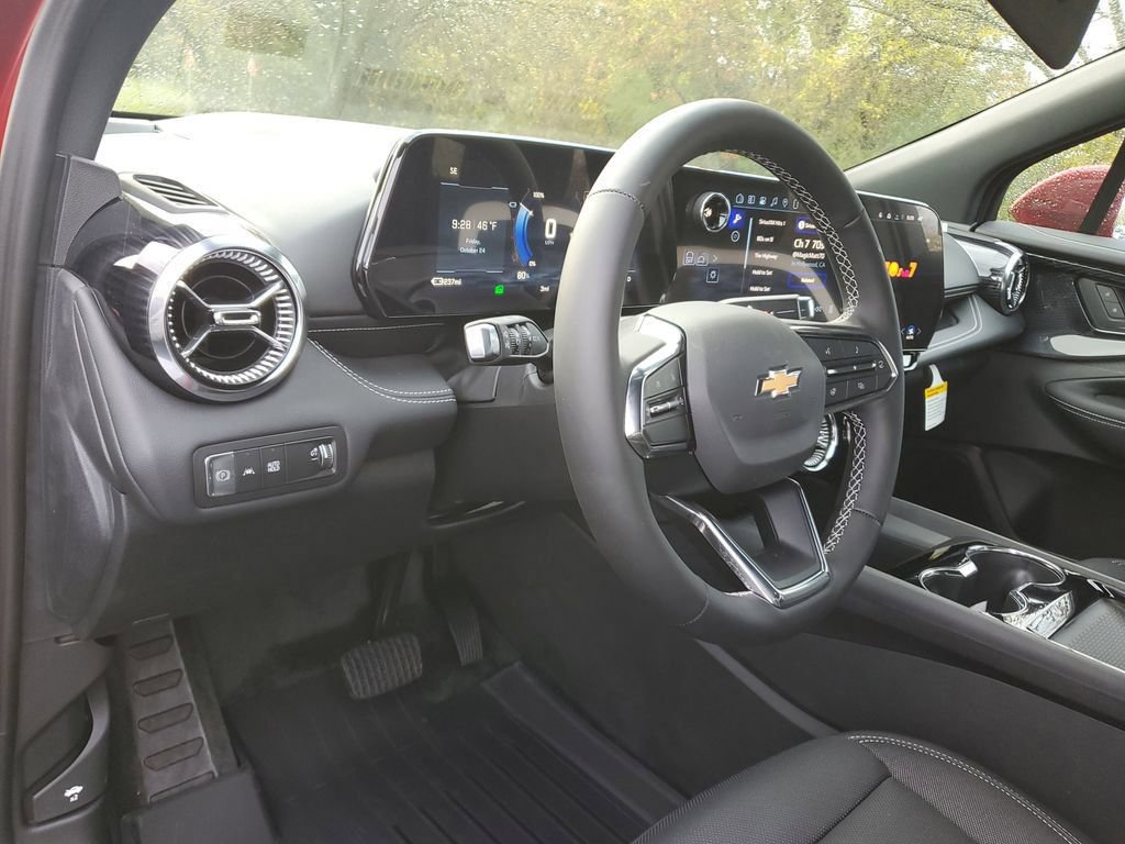 New 2026 Chevrolet Blazer EV LT AWD/4WD image 17