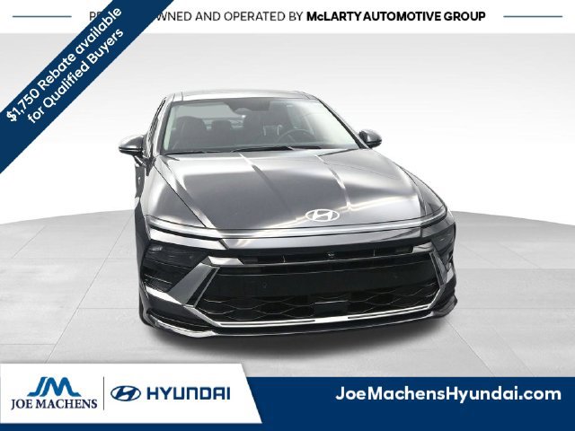 New 2026 Hyundai Sonata Limited FWD image 3