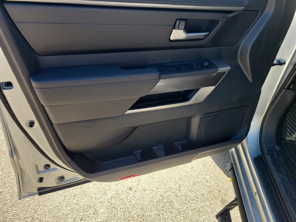 New 2026 Toyota Tundra SR5 w/ SR5 Convenience Package RWD image 19