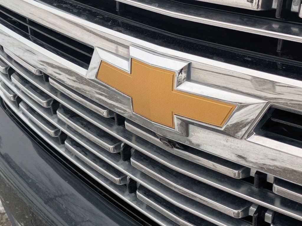 Used 2021 Chevrolet Tahoe Premier w/ Premium Package image 11