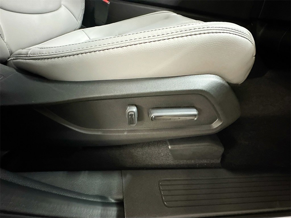 New 2025 Honda Pilot EX-L image 33