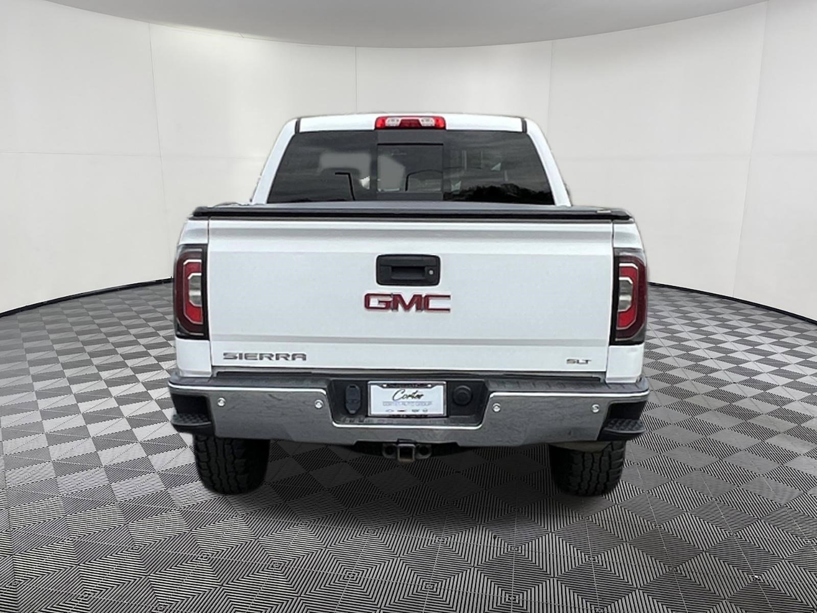 Used 2017 GMC Sierra 1500 SLT w/ SLT Preferred Package AWD/4WD image 5