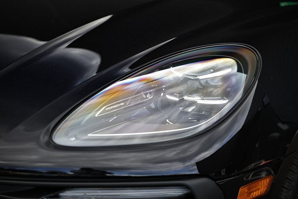 New 2026 Porsche Macan image 11