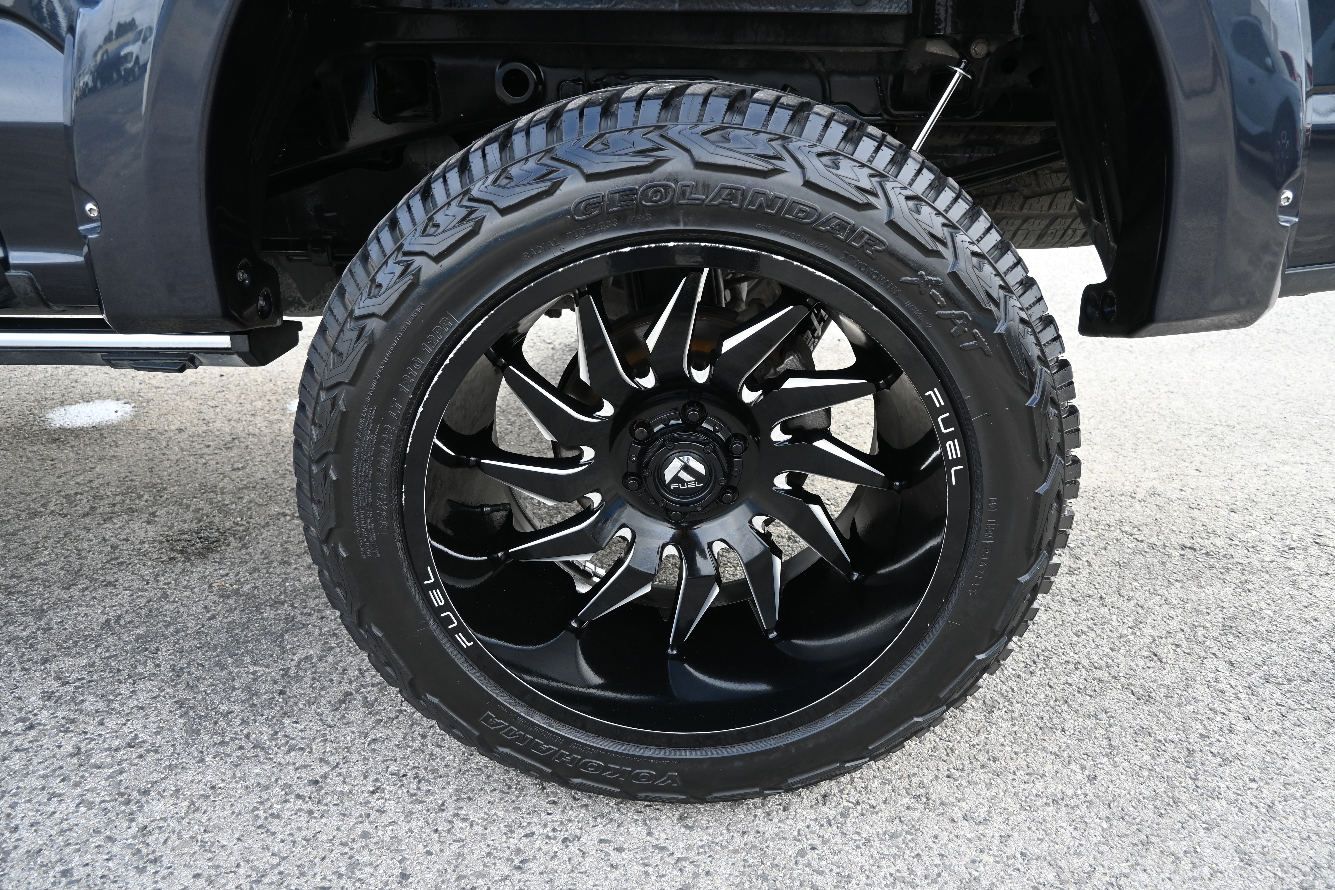 Used 2021 Ford F150 Limited image 9