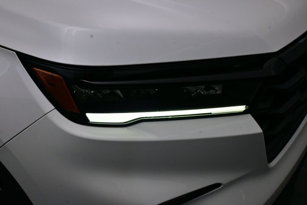 Certified 2023 Honda Pilot Sport image 37