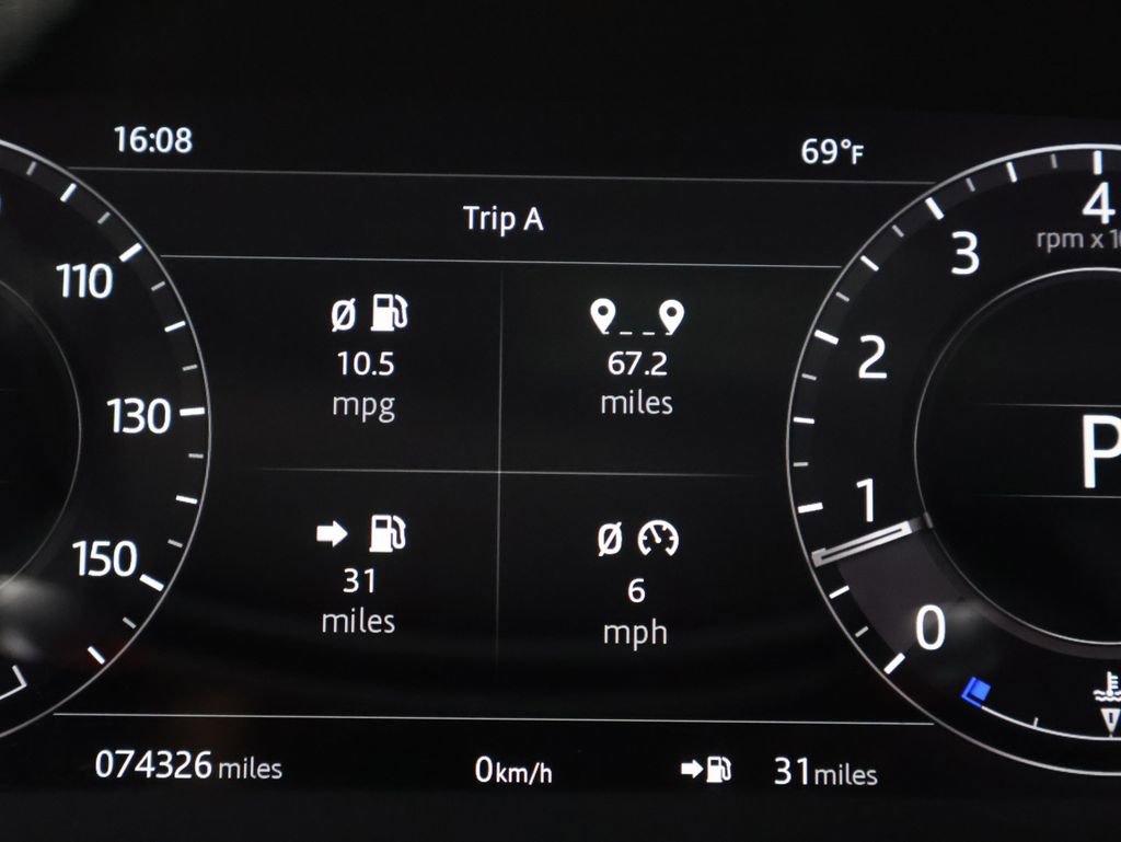 Used 2018 Land Rover Range Rover Sport HSE image 19