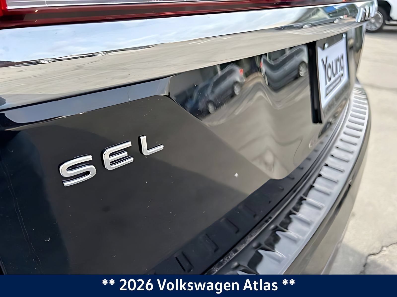 New 2026 Volkswagen Atlas SEL Premium R-Line AWD/4WD image 13