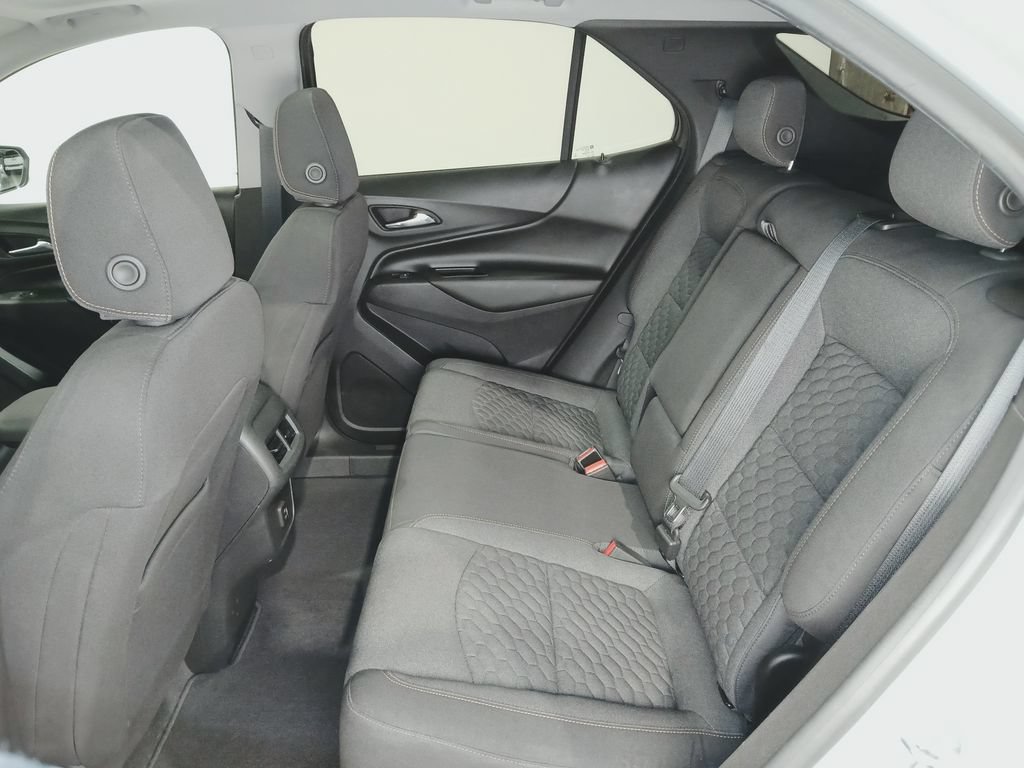 Used 2020 Chevrolet Equinox LT AWD/4WD image 12