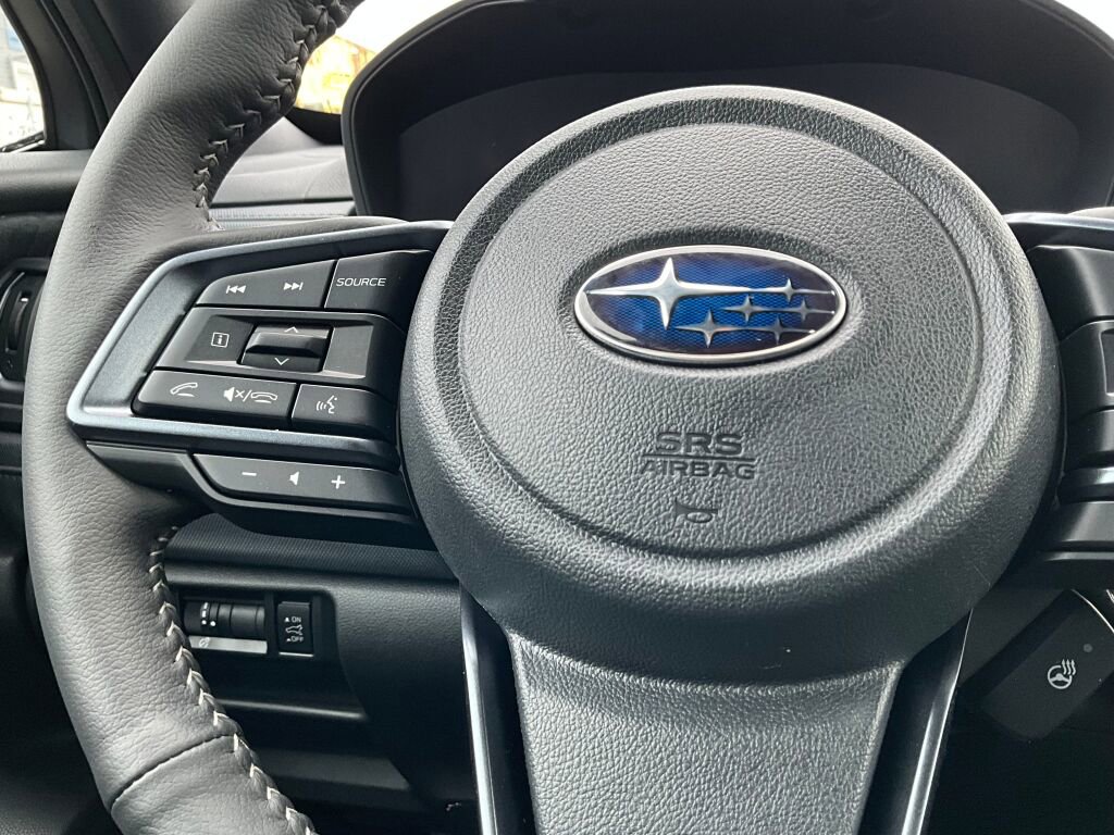 Certified 2025 Subaru Forester Limited image 24