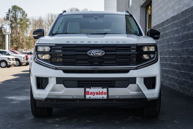 New 2026 Ford Expedition Max Platinum w/ Platinum Ultimate Package image 3