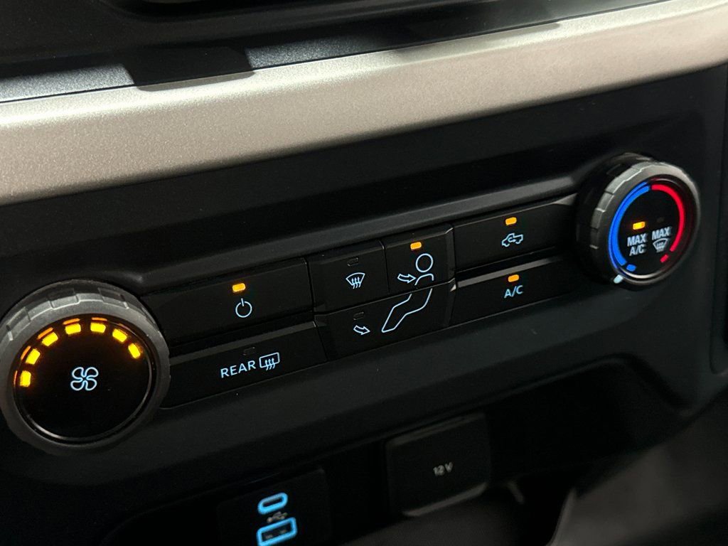 Used 2021 Ford F150 XLT image 38