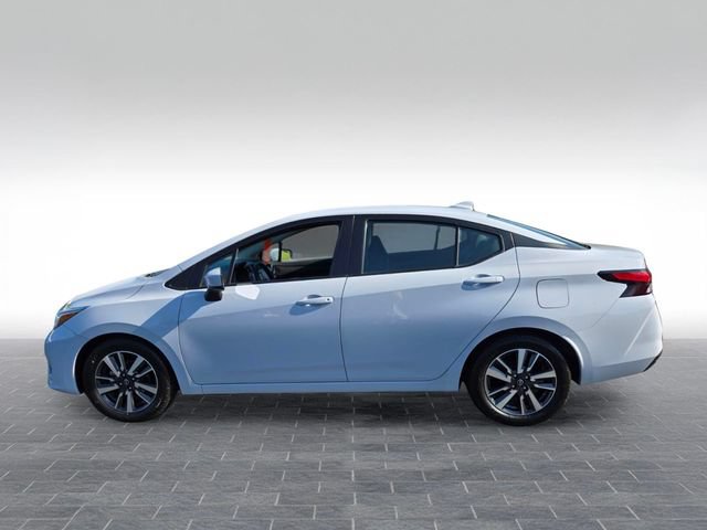 Used 2024 Nissan Versa SV FWD image 4