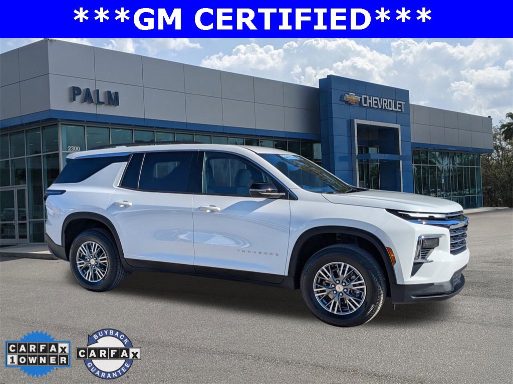 Certified 2025 Chevrolet Traverse LT image 1