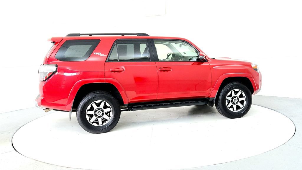 Certified 2024 Toyota 4Runner TRD Off-Road Premium w/ Moonroof Package AWD/4WD image 6