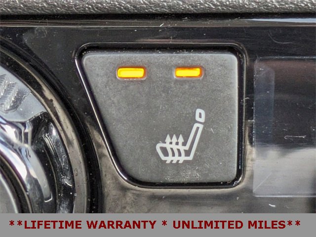 Used 2023 Nissan Kicks SR w/ SR Premium Package image 24