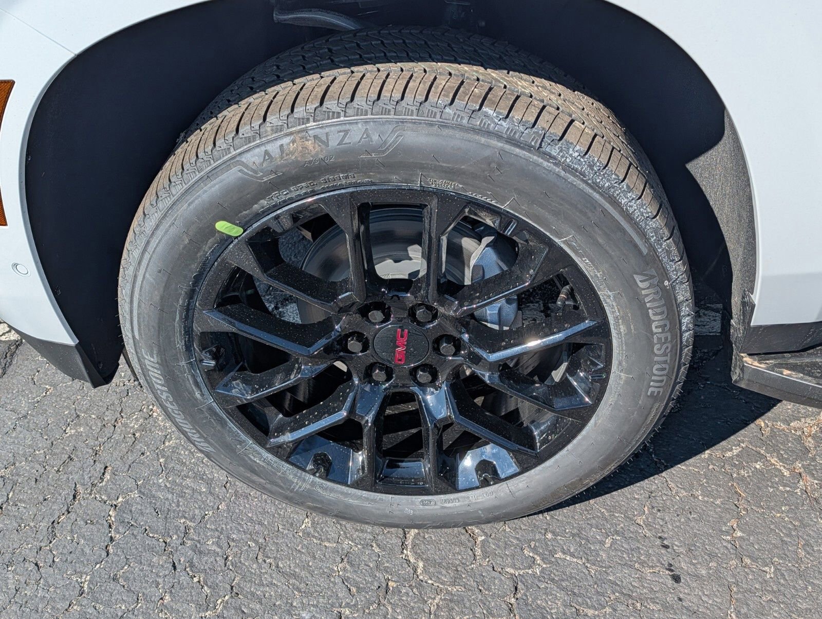 New 2026 GMC Yukon XL Elevation AWD/4WD image 20
