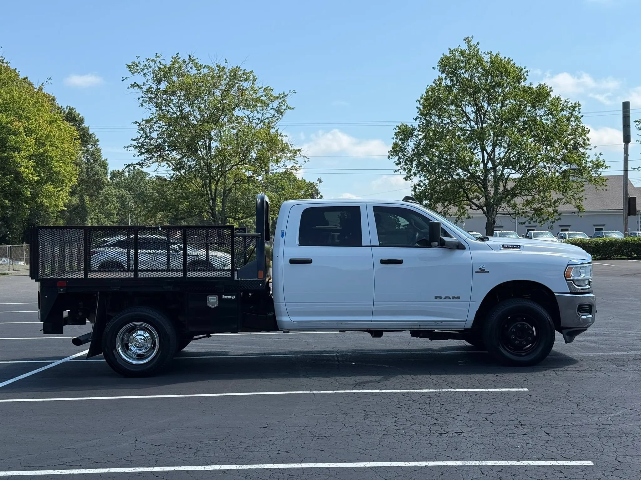 Used 2020 RAM 3500 Tradesman w/ Chrome Appearance Group AWD/4WD image 7