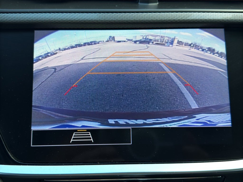 Used 2022 Buick Encore GX Select w/ Sport Touring Package image 31