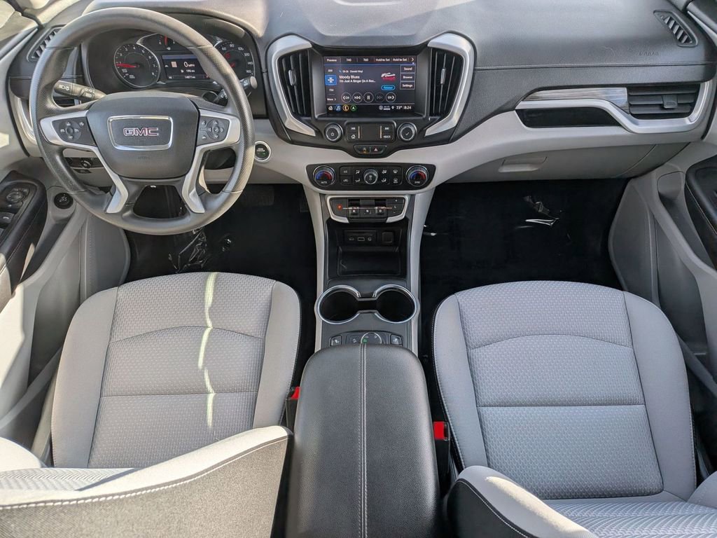 Used 2023 GMC Terrain SLE w/ Driver Convenience Package image 28