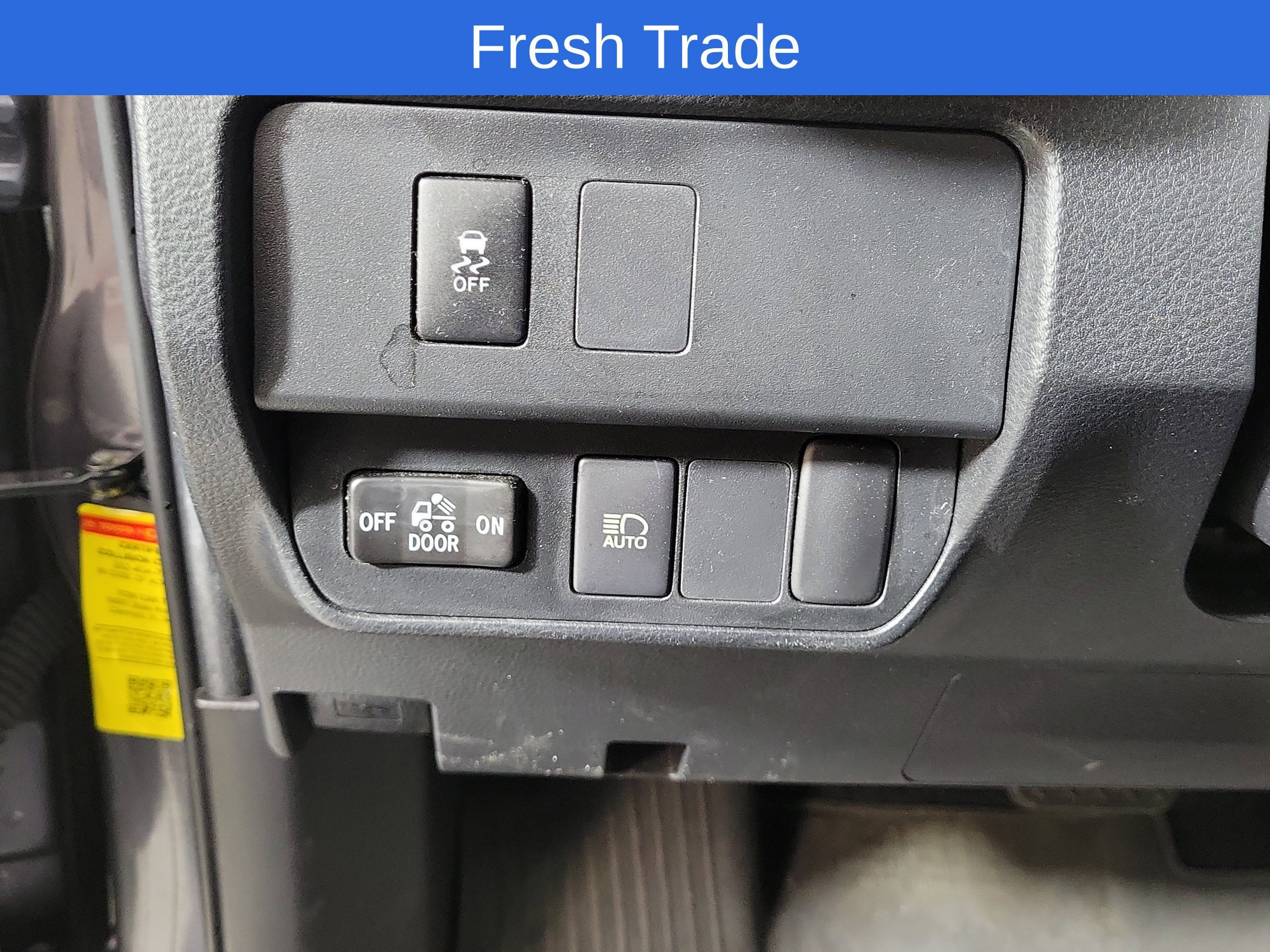 Used 2022 Toyota Tacoma SR5 w/ SR5 Appearance Package (SM) RWD image 13