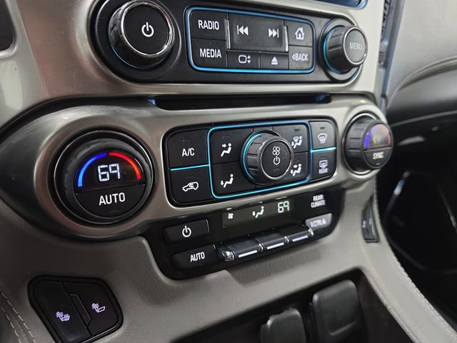 Used 2015 Chevrolet Suburban LT AWD/4WD image 22