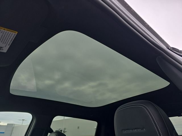 New 2024 GMC Sierra EV Denali image 18