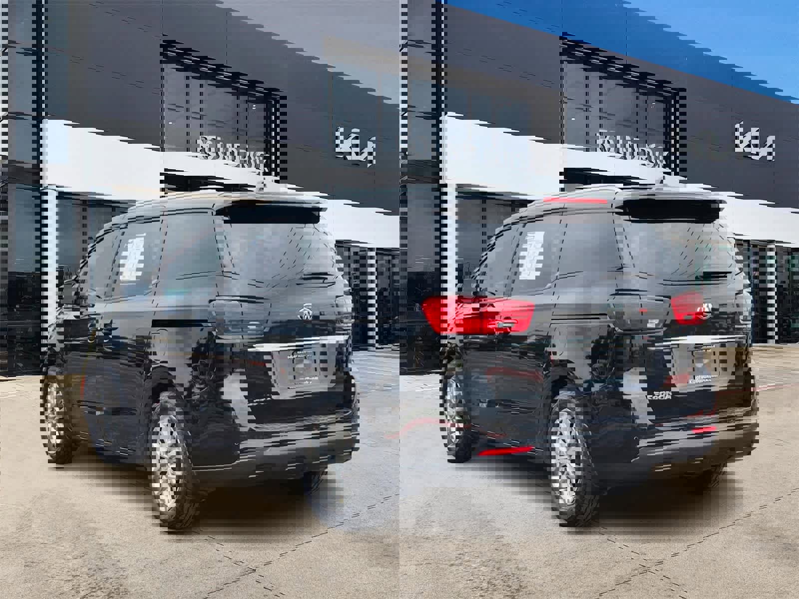 Used 2019 Kia Sedona EX image 6