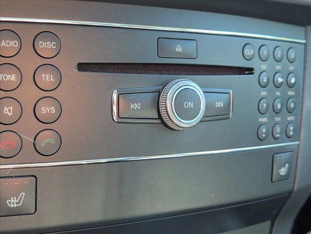 Used 2010 Mercedes-Benz GLK 350 2WD image 10