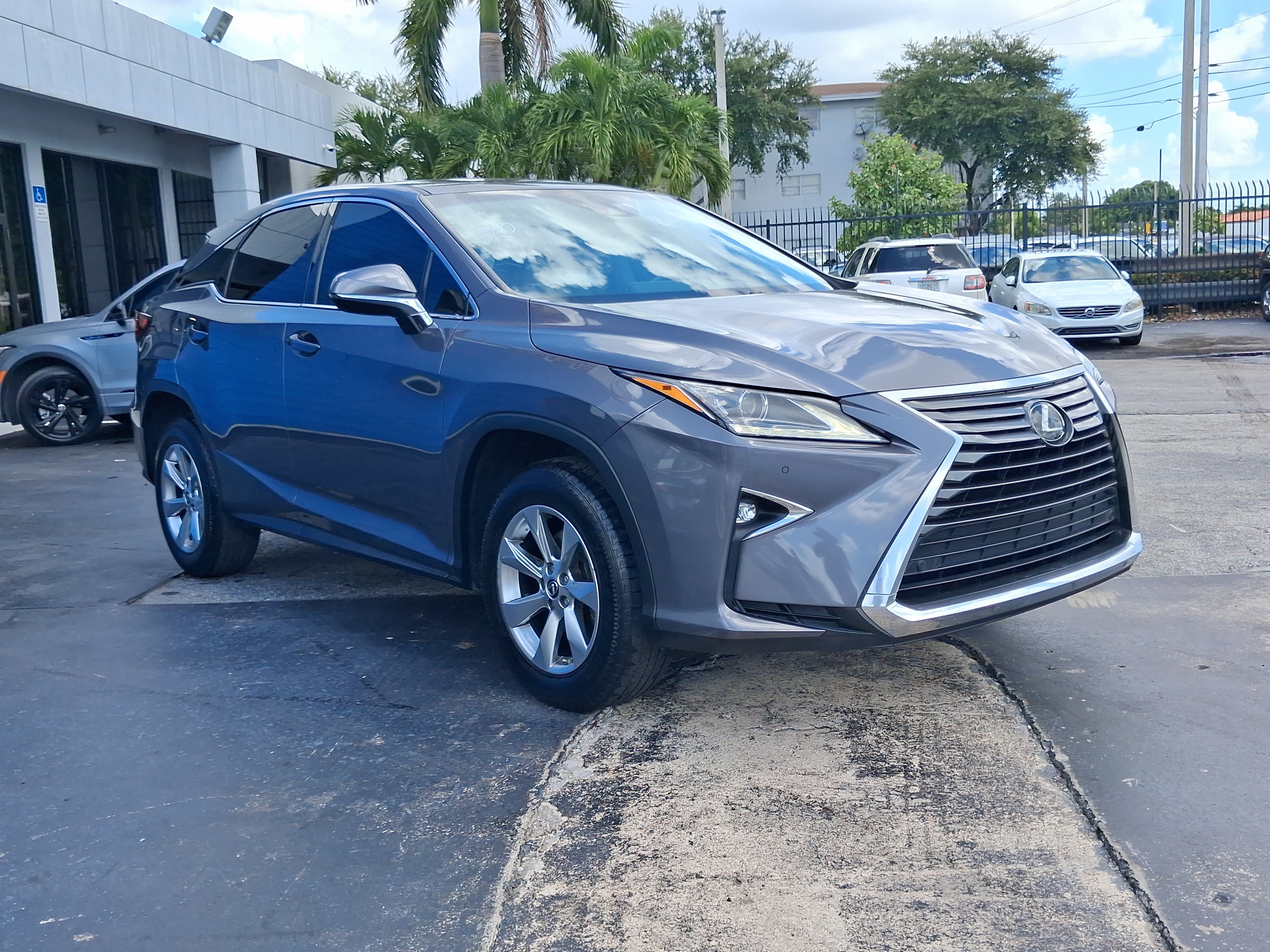 Used 2019 Lexus RX 350 FWD w/ Accessory Package image 4