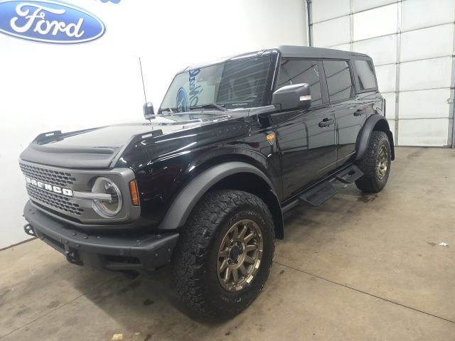 Certified 2024 Ford Bronco Badlands AWD/4WD image 1