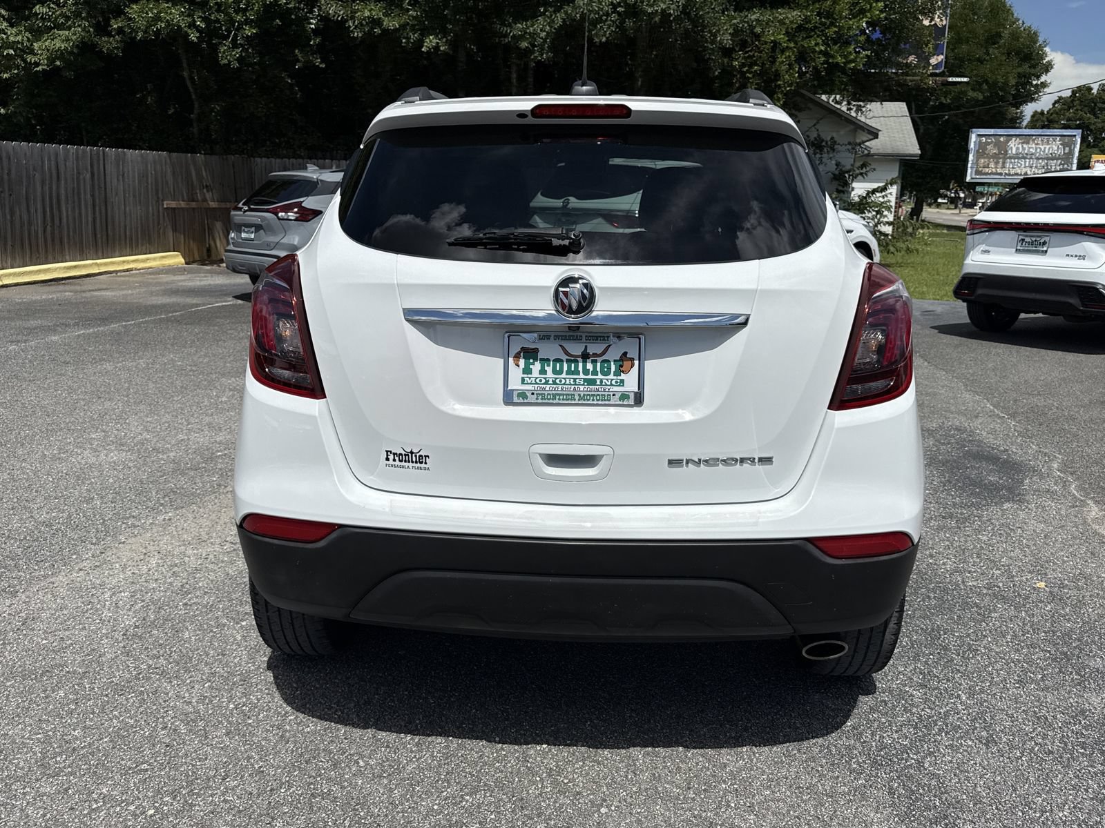 Used 2020 Buick Encore Preferred FWD image 4