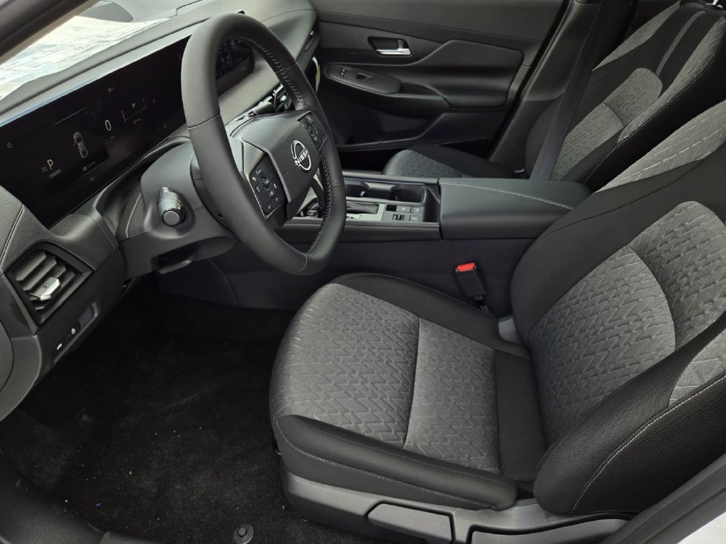 New 2027 Nissan Sentra SV w/ Floor Mat Package FWD image 17