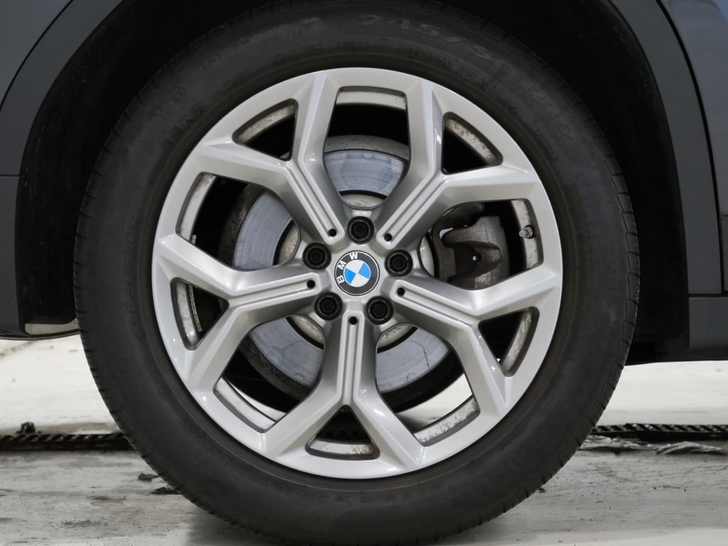 Used 2024 BMW X4 xDrive30i w/ Parking Assistance Package AWD/4WD image 10